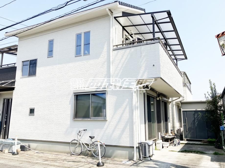 4LDK Solar-Powered Family Home for Sale in Ome, Tokyo - Thumbnail 2