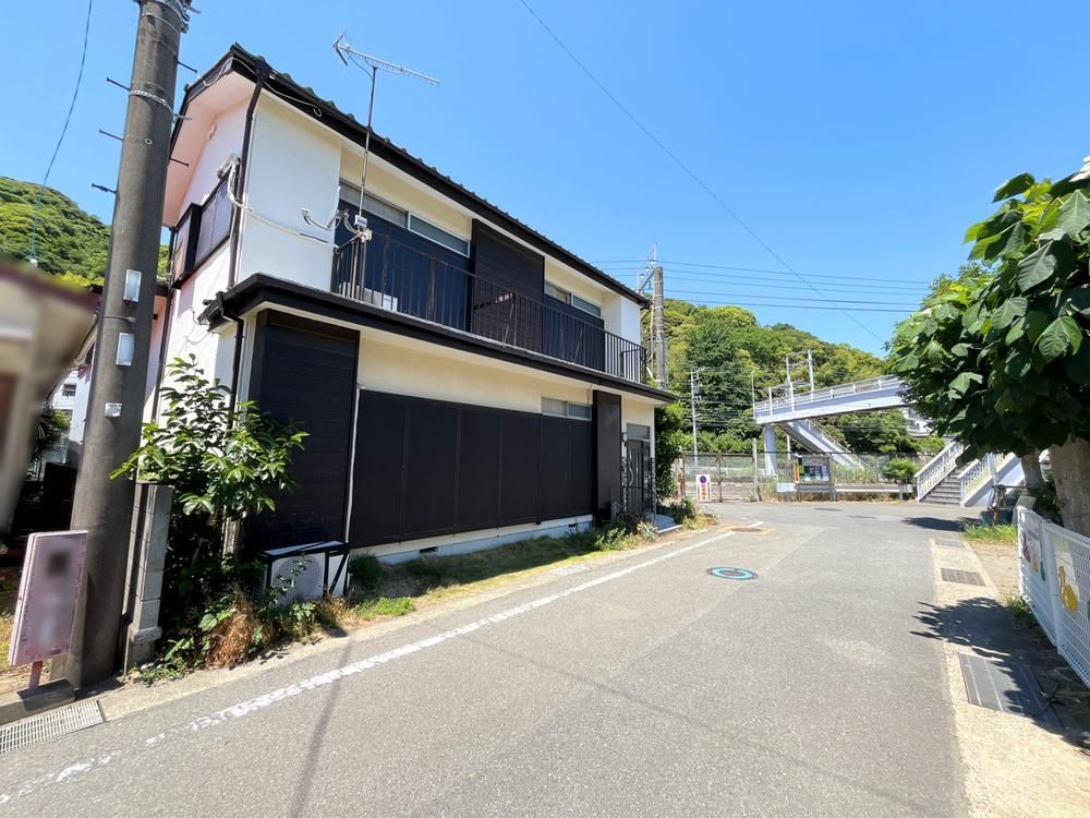 Land for Sale in Ninomiya, Kanagawa - 105.44m² Plot Near Station - Thumbnail 3