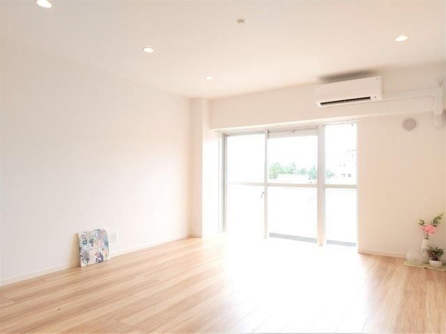 Renovated 3LDK Apartment in Minami Ward, Yokohama - 65m² - Thumbnail 3
