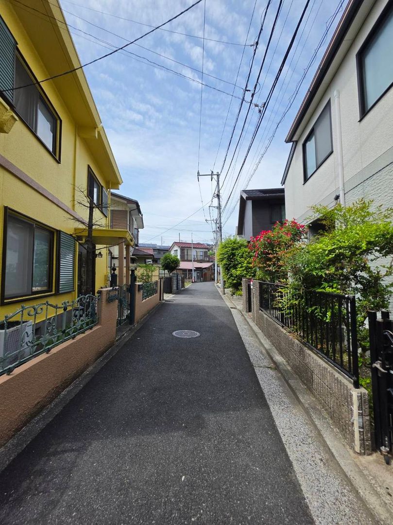 Land for Sale in Minami Ward, Yokohama - 88m2 Plot Near Gumyoji Station - Thumbnail 4