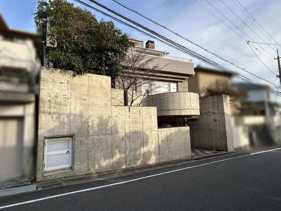 4LDK+S Custom Home with Mount Ikoma View in Ikoma, Nara - Thumbnail 3