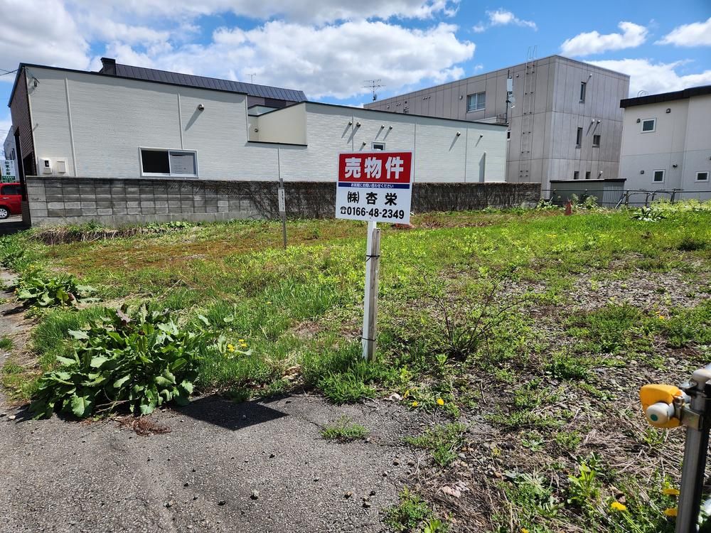 Land for Sale in Asahikawa, Hokkaido - 370m² Plot - Thumbnail 3
