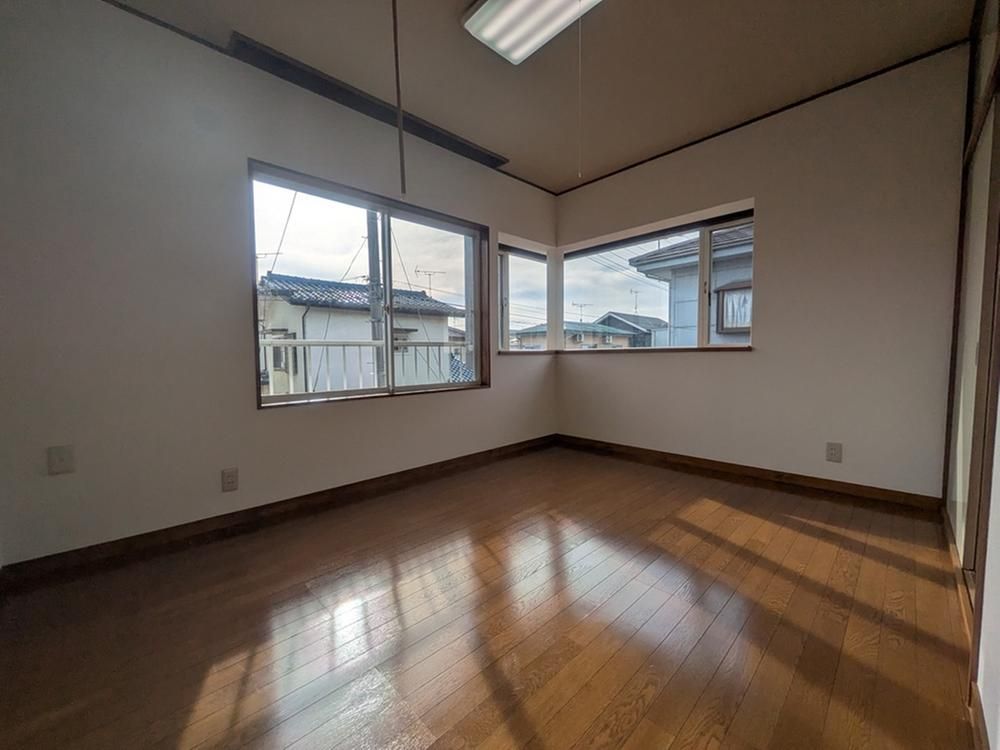 4LDK Detached House for Sale in Ota City, Gunma - Thumbnail 4