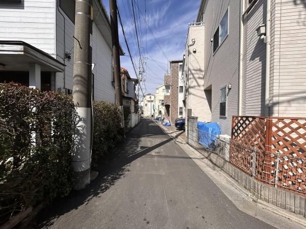 Land for Sale in Itabashi Ward, Tokyo - 113.59 sqm Corner Lot - Thumbnail 2