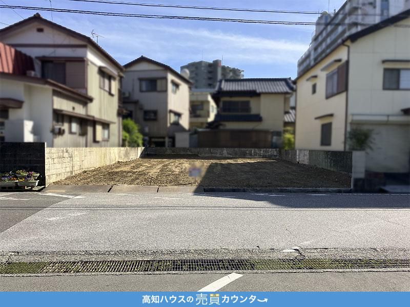 Land for Sale in Otsu, Kochi City - 207m2 Building Lot - Thumbnail 4