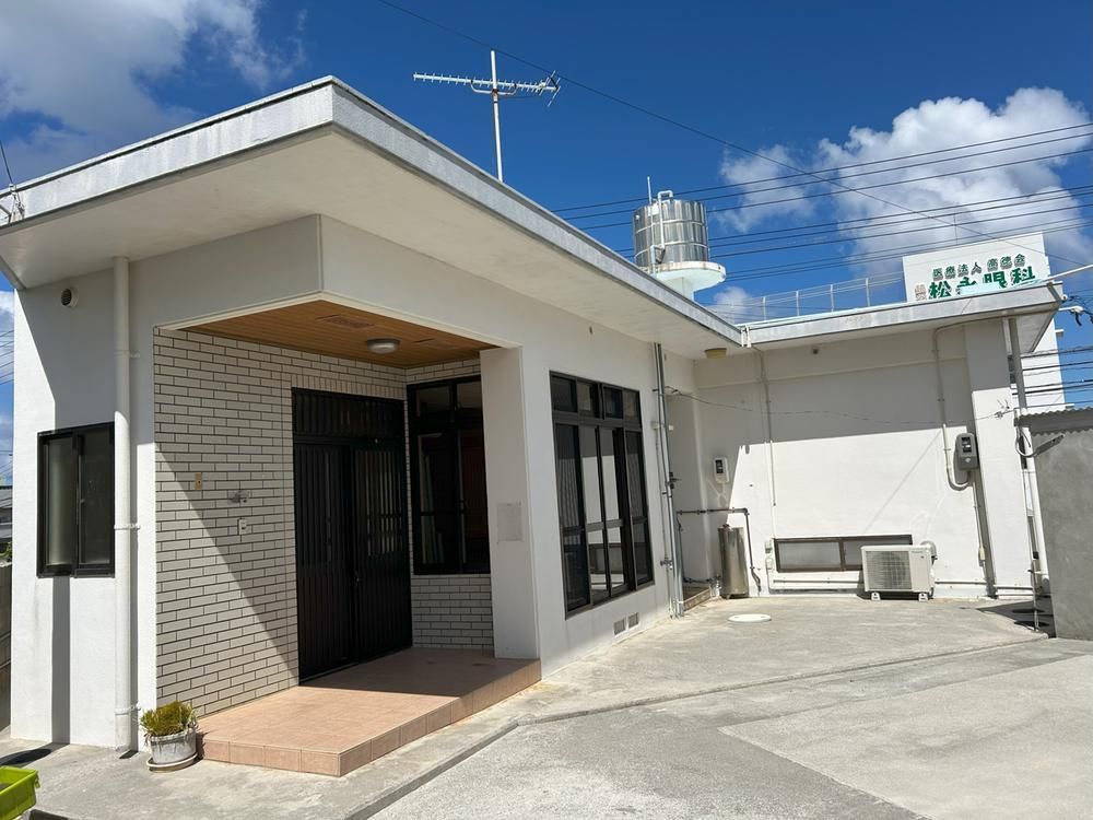 Commercial & Residential Property in Yomitan, Okinawa - Thumbnail 3