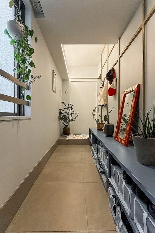 Renovated 2LDK Apartment in Minami-Azabu, Minato-ku, Tokyo - Thumbnail 2