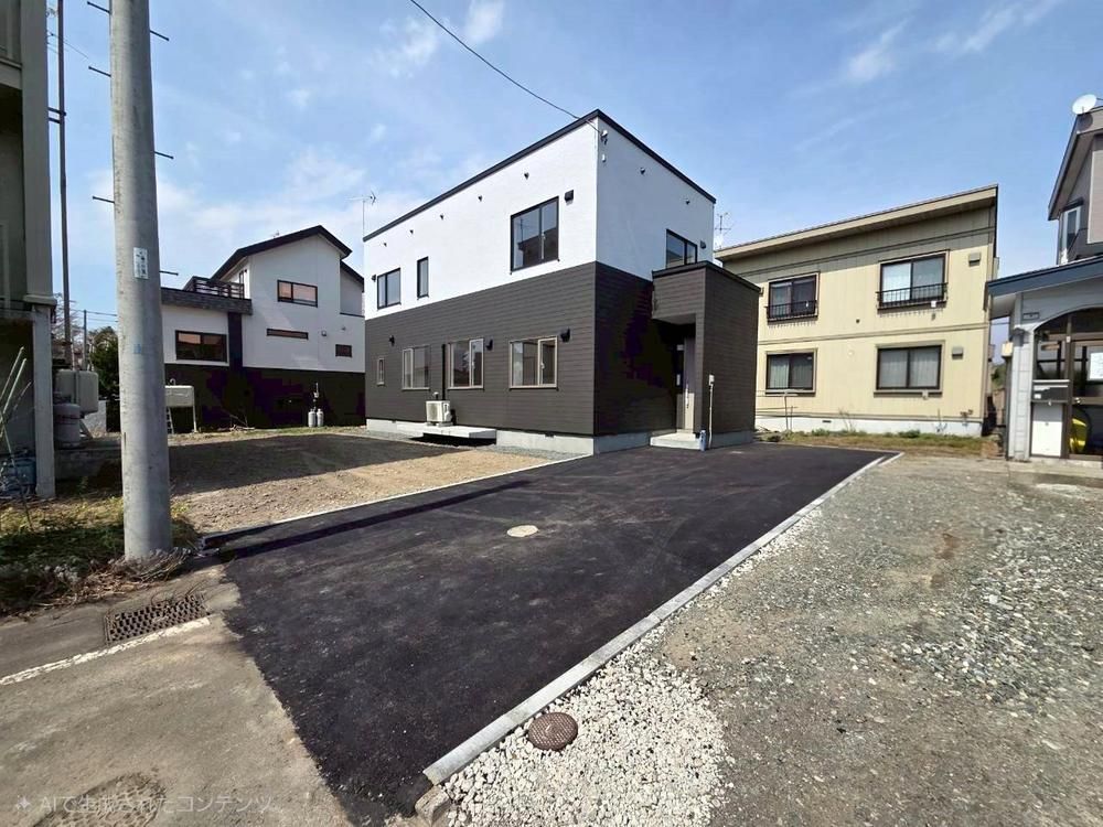 Renovated 4LDK House in Ebetsu, Hokkaido with Parking - Thumbnail 2