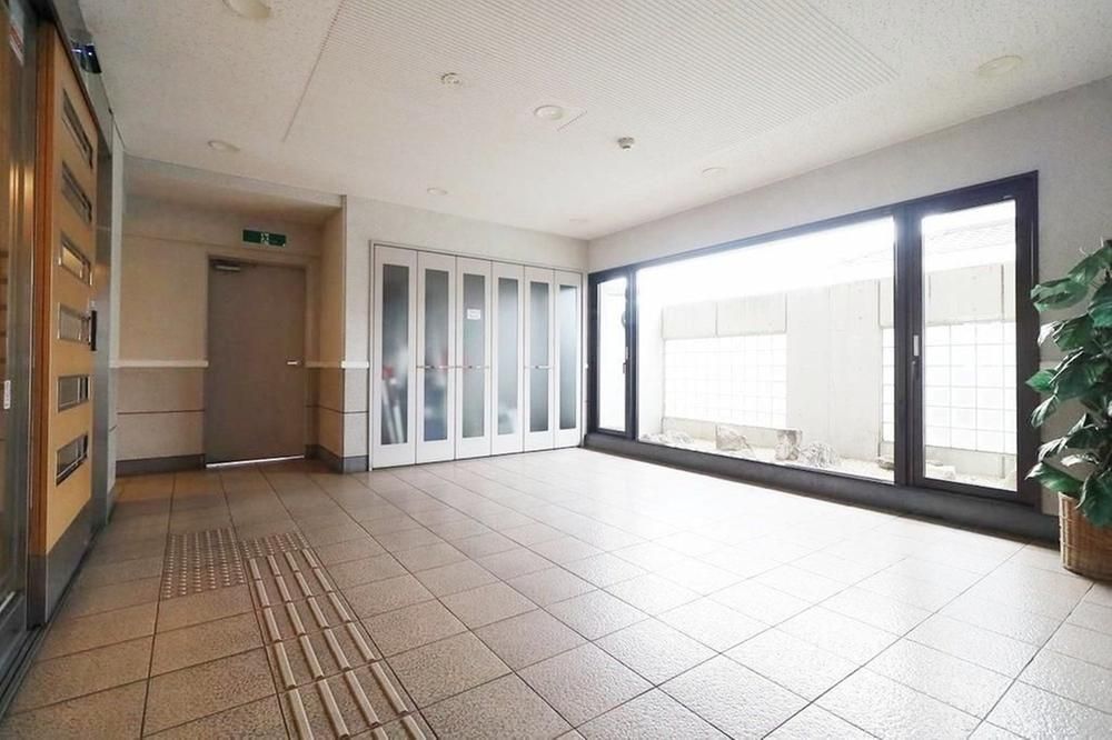 Top Floor 2LDK Apartment for Sale in Taihaku Ward, Sendai - Thumbnail 3
