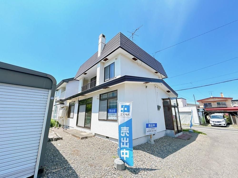 Renovated 4LDK House in Obihiro, Hokkaido - 111m2 - Thumbnail 2