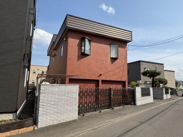 Land for Sale in Sapporo Kita Ward 553.84 m2 - Thumbnail 2