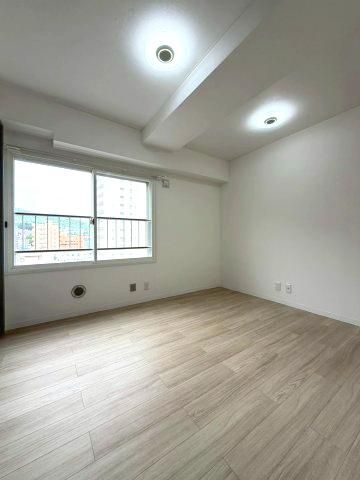 Renovated 3LDK Apartment for Sale in Sapporo Chuo Ward - Thumbnail 3