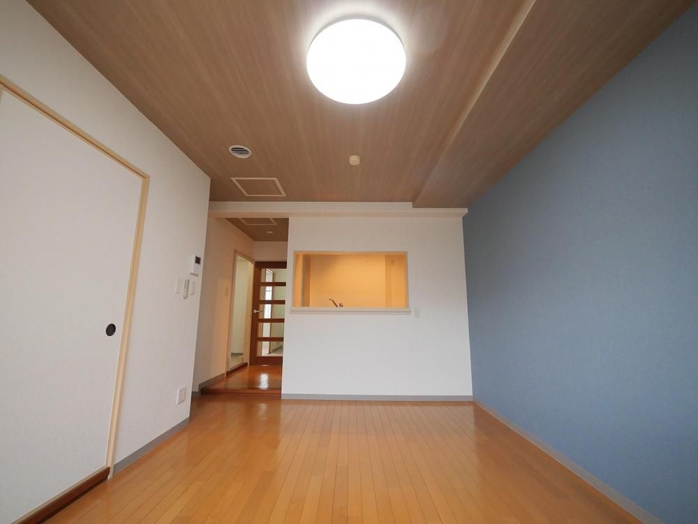 Renovated 3LDK Apartment for Sale in Sapporo Shiroishi - Thumbnail 4