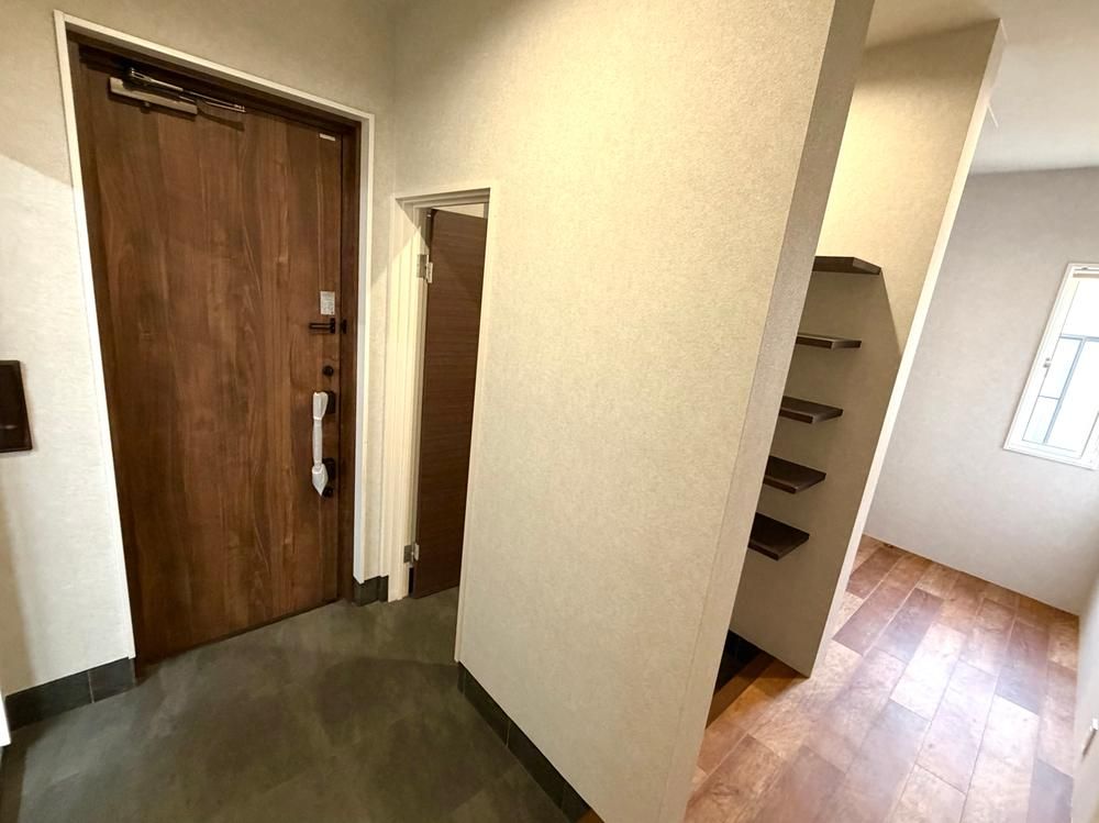Renovated 3LDK House in Uchinada, Ishikawa | 2980万 Yen - Thumbnail 2