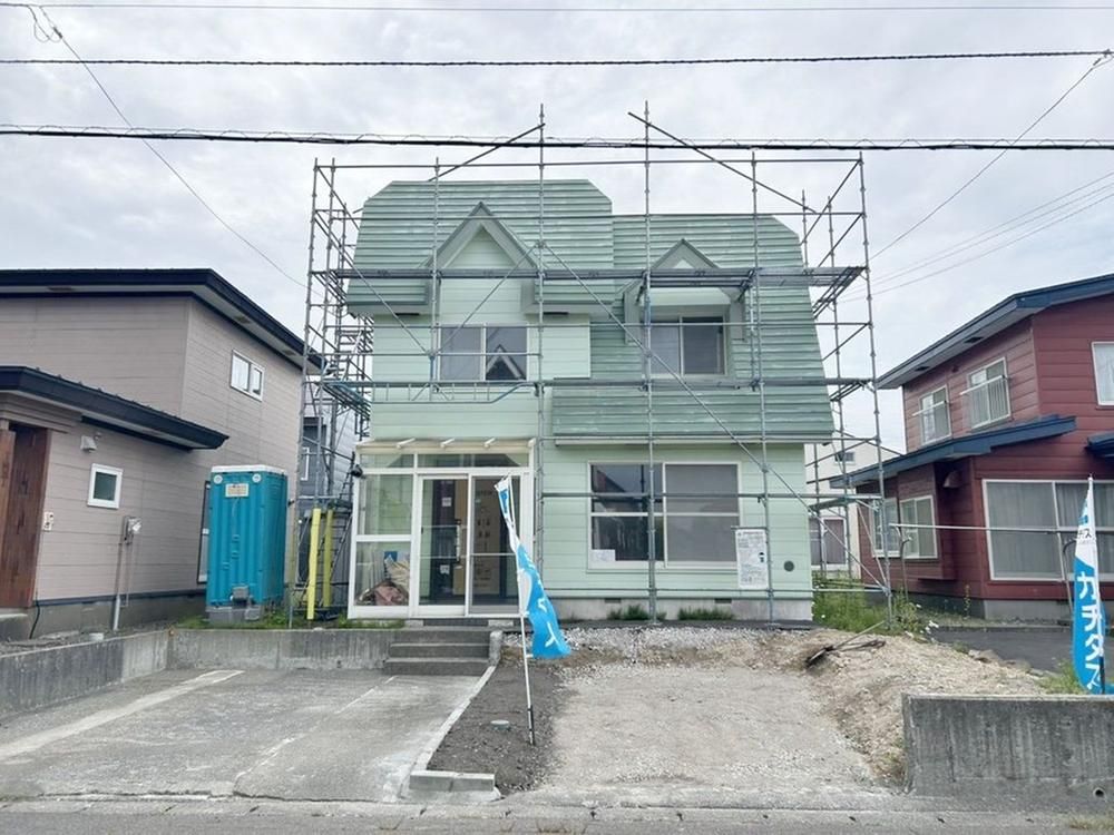 Renovated 3LDK+S Detached House in Noboribetsu, Hokkaido - Image 1