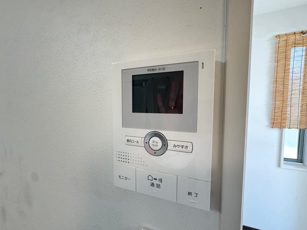 2LDK House for Sale in Fuchu, Tokyo - 63.77m2 - Thumbnail 4
