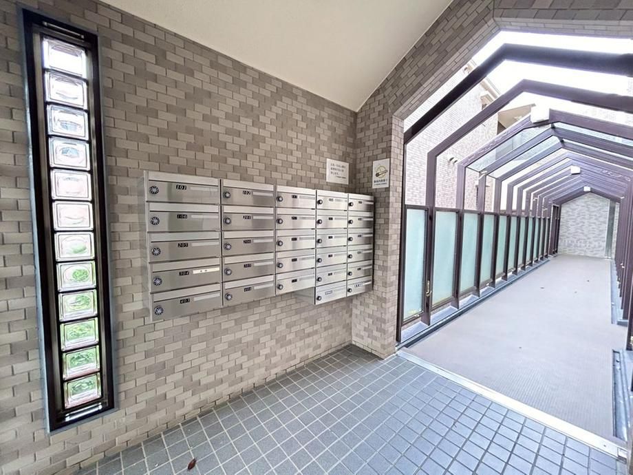 2DK Apartment for Sale in Nishi-ku, Yokohama - 42m2 - Thumbnail 3