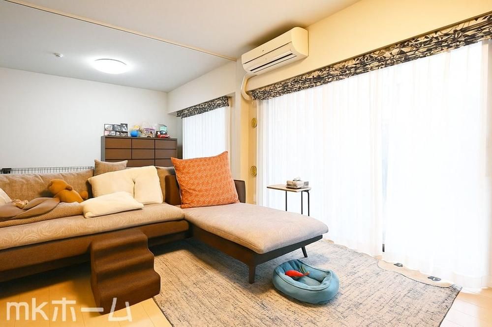 2LDK Apartment for Sale in Funabashi, Chiba - 73.52m² - Thumbnail 3