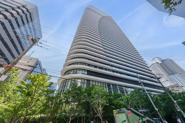 Brillia Tower Dojima 1LDK Apartment in Osaka Kita-ku - Thumbnail 3