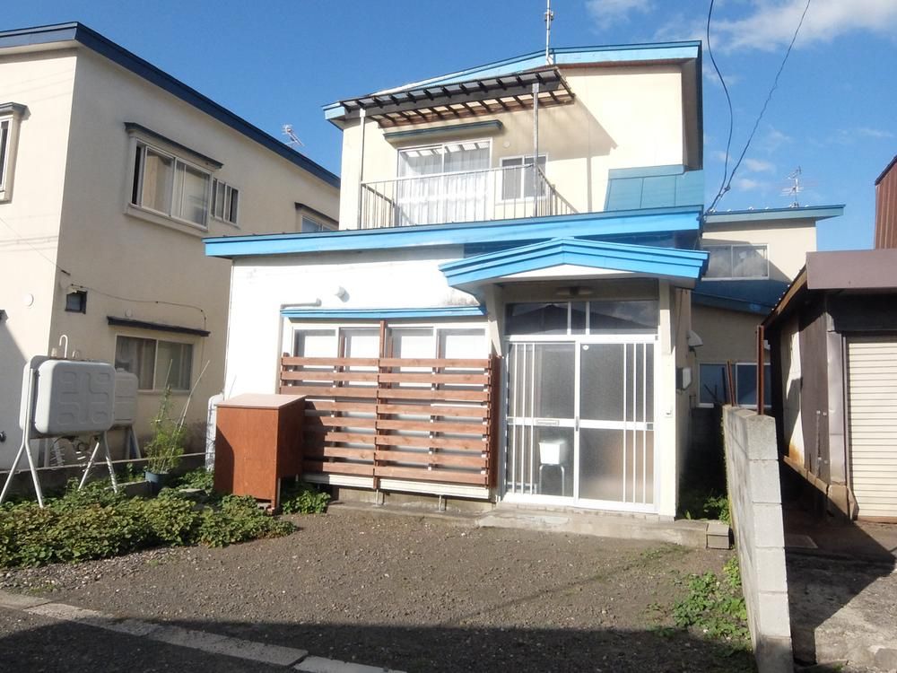 4K Resale House for Sale in Hirosaki, Aomori - 69.66m2 - Thumbnail 2