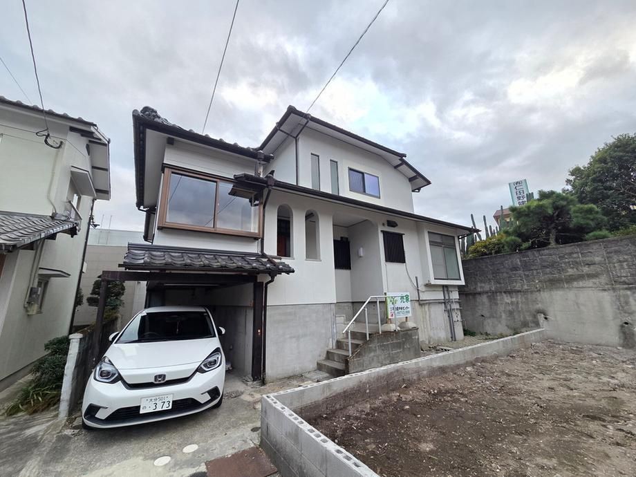Renovated 3LDK+S House with Onsen in Beppu, Oita - Thumbnail 2