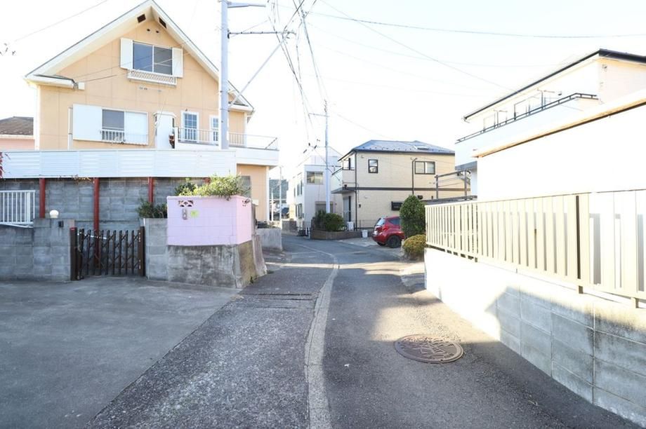 Land for Sale in Hayama Town, Kanagawa - 129 sqm - Freehold - Thumbnail 4
