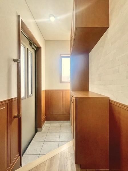 2LDK Detached House for Sale in Kamagaya, Chiba - Thumbnail 4
