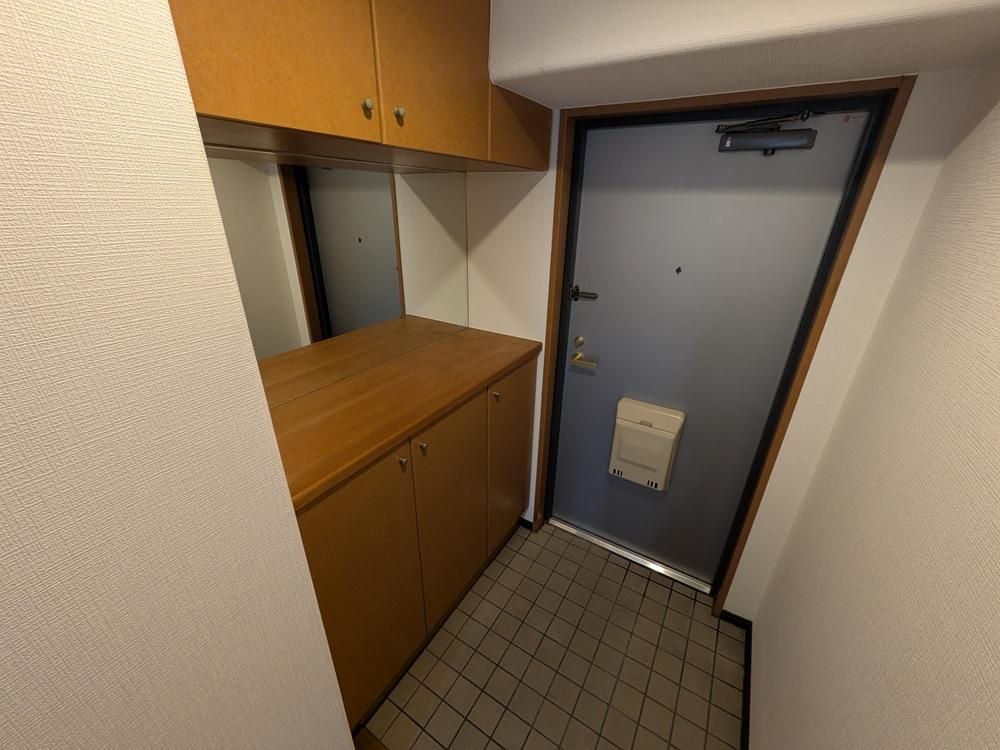 Renovated 3LDK Apartment in Central Miyazaki City Near Station - Thumbnail 3