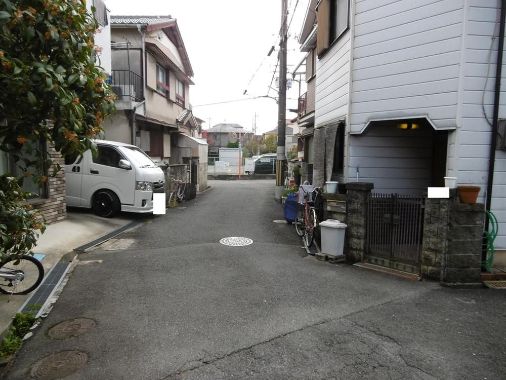 3DK Detached House for Sale in Daito City, Osaka - 6.8M Yen - Thumbnail 2