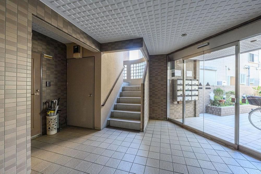 2LDK+S Apartment for Sale in Kawasaki, Kanagawa - Thumbnail 3