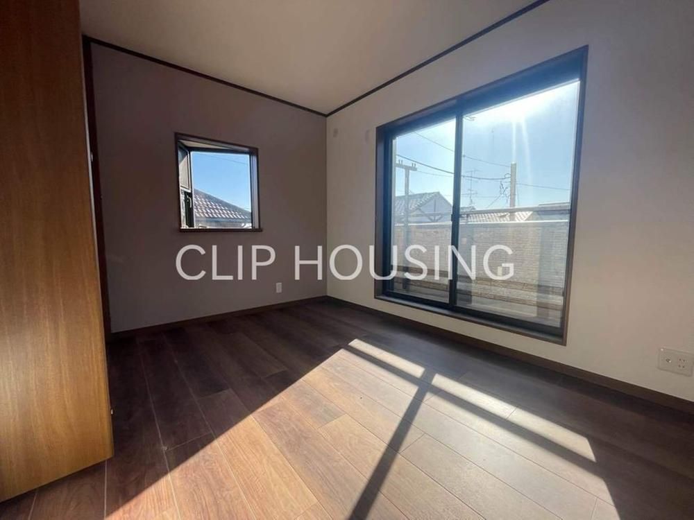 6LDK Two-Generation House in Hachioji, Tokyo for Sale - Thumbnail 4