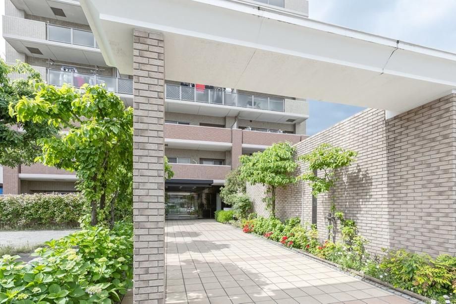 3LDK Apartment for Sale in Yamato City, Kanagawa - Thumbnail 2
