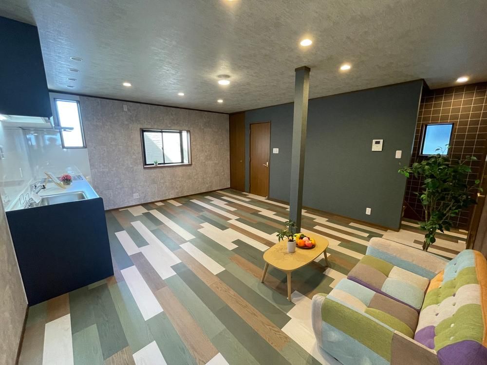 4LDK Detached House with Solar Panels in Amagasaki, Hyogo - Thumbnail 3