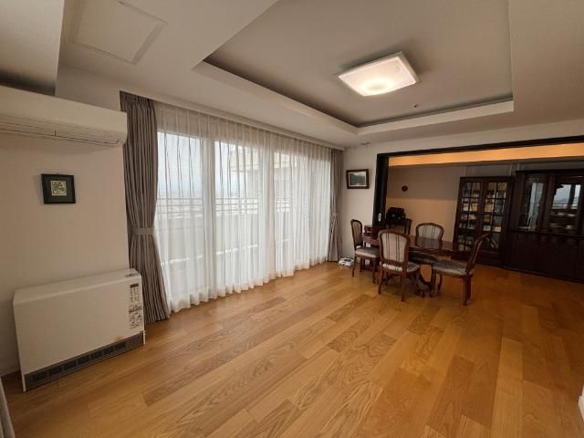 2LDK Apartment for Sale in Sapporo Nishi-ku Near Kotoni Station - Thumbnail 4