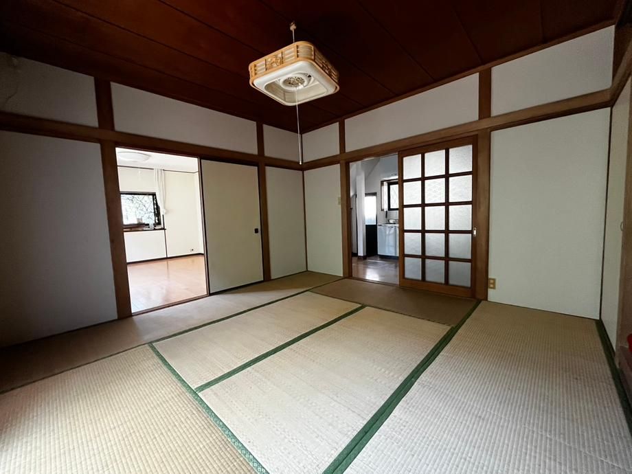 5K Detached House in Koganei City – 106m² Land - Thumbnail 4