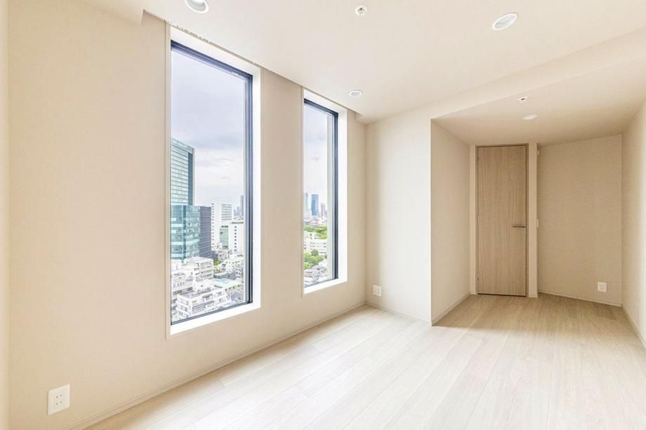 Proud Tower Shibuya 3LDK 86m2 Apartment for Sale in Tokyo - Thumbnail 2