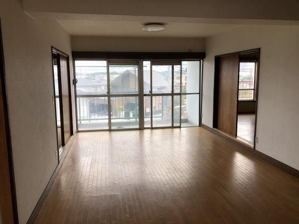 3LDK Apartment for Sale in Tsuchiura, Ibaraki near Kandate Station - Thumbnail 4