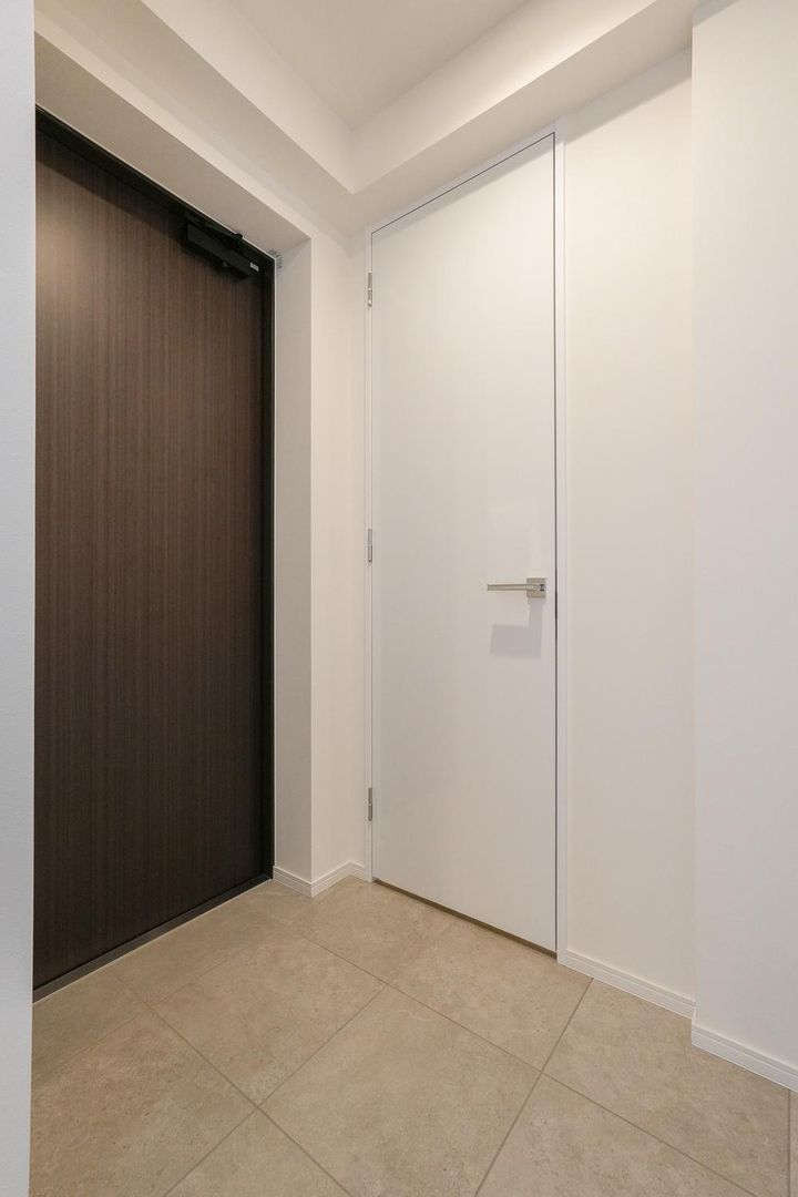 New 2LDK Apartment for Sale in Chuo-ku, Tokyo with Ocean View - Thumbnail 3