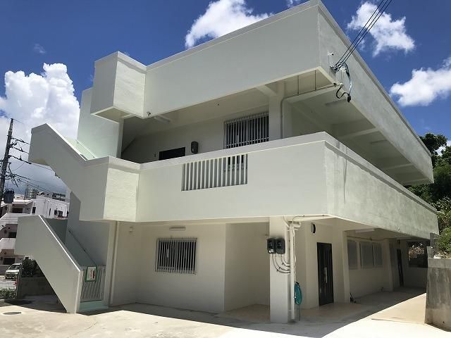 Fully Renovated 14LDK House in Naha, Okinawa for Sale - Thumbnail 2