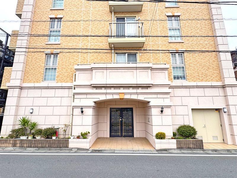 3LDK Apartment for Sale in Kawasaki, Kanagawa 65.22m² - Thumbnail 2