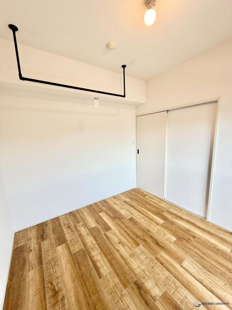 Renovated 3LDK Apartment for Sale in Kokurakita, Kitakyushu - Thumbnail 4