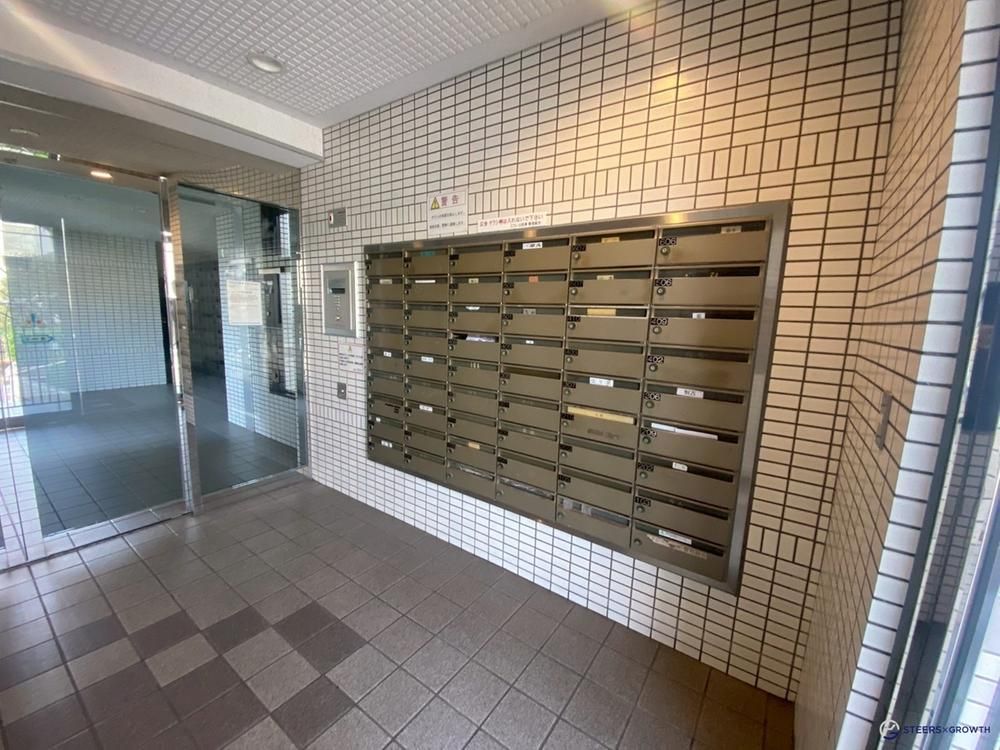 Renovated 3LDK Apartment for Sale in Kokurakita, Kitakyushu - Image 1