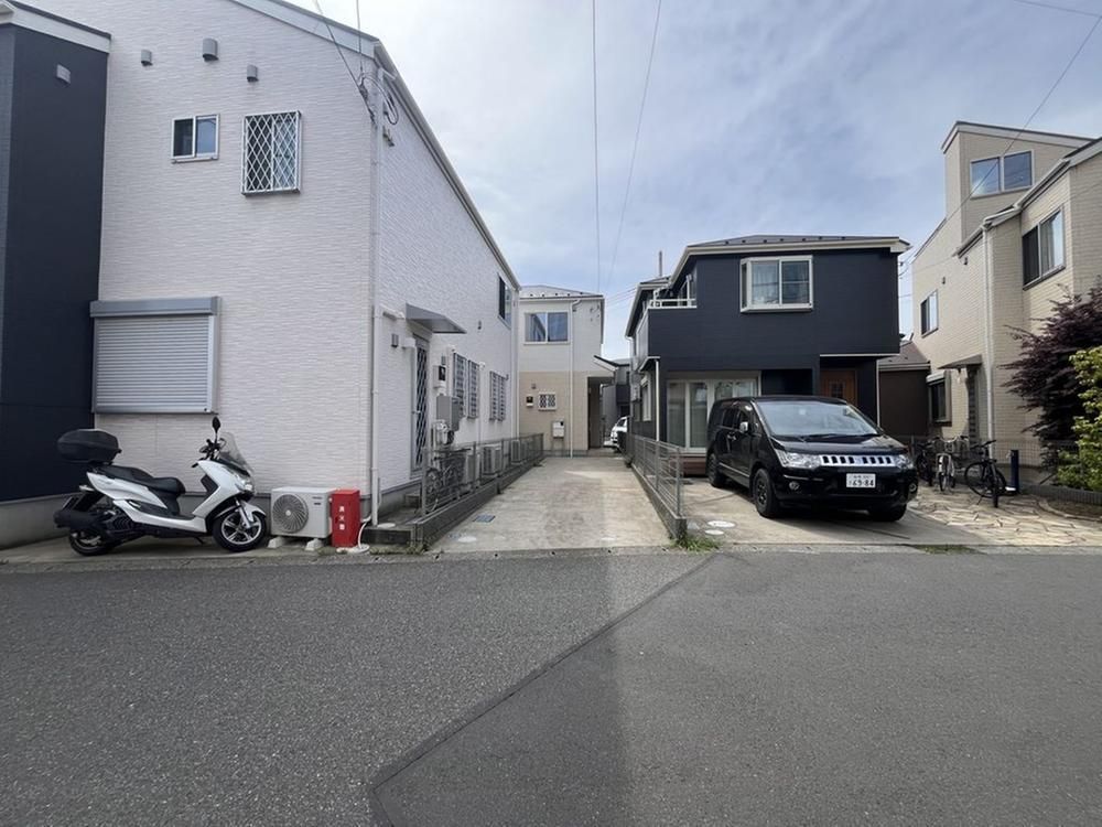 Renovated 3LDK House with Garden in Funabashi, Chiba - Thumbnail 2