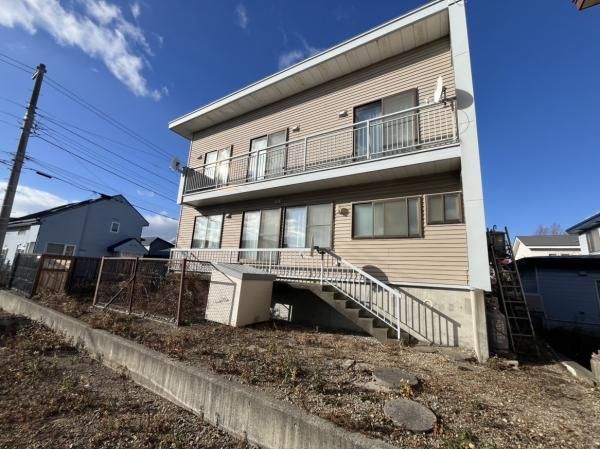 4LDK House for Sale in Tomakomai, Hokkaido - 194m2 - Thumbnail 2