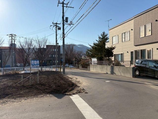Vacant Land for Sale in Sapporo's Sumikawa, Near Jieitai-mae Station - Thumbnail 4
