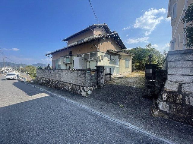 223.74m2 Building Land in Tadanoumi, Takehara, Hiroshima - Thumbnail 3