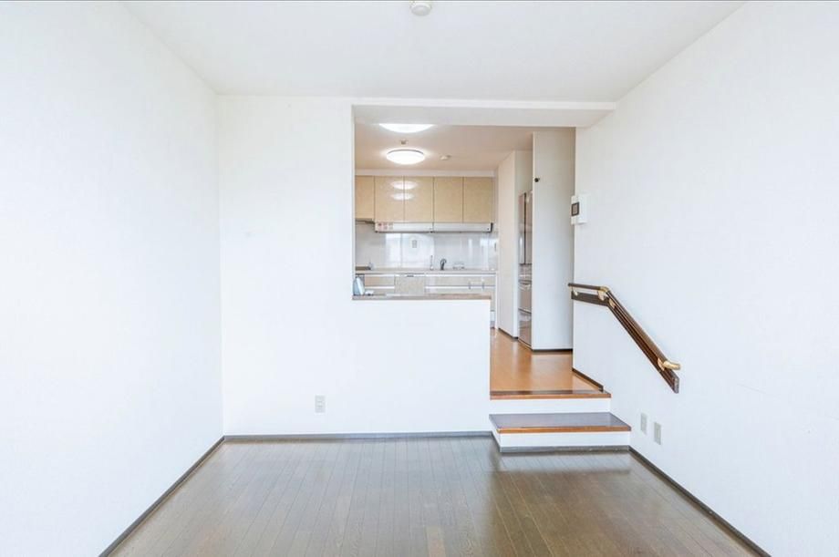4LDK Apartment for Sale in Funabashi, Chiba - 94.97 sqm - Thumbnail 3