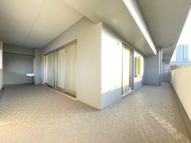Sun Maison Shin-Senri Kitamachi ELDO 2LDK Apartment for Sale - Thumbnail 3