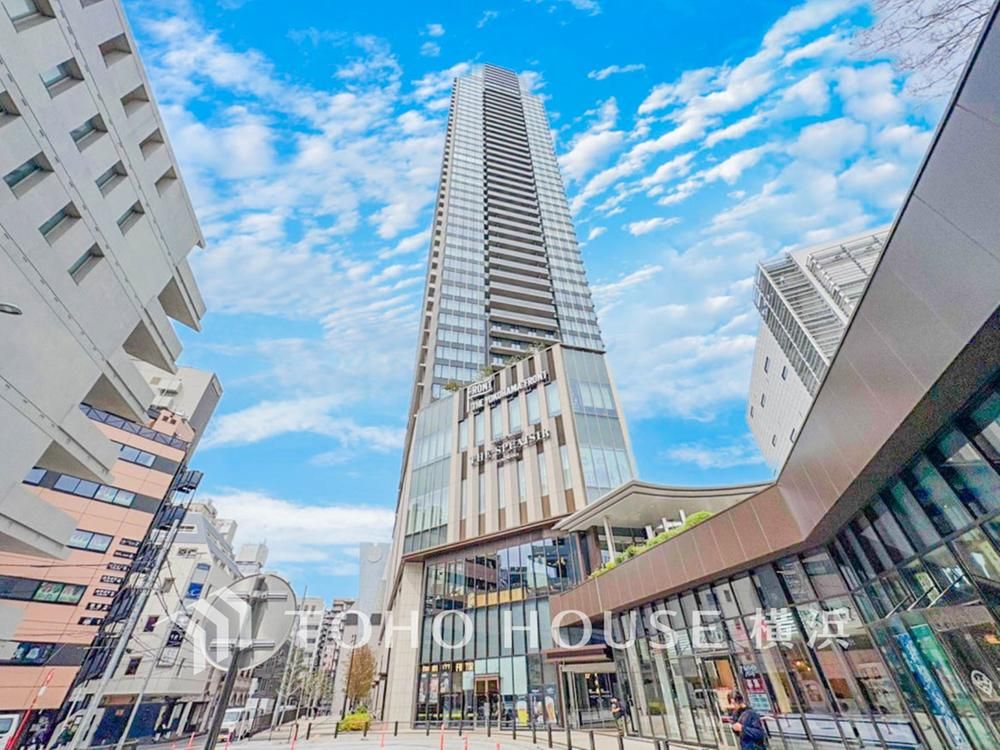 THE YOKOHAMA FRONT TOWER - New 43-Story Apartment Near Yokohama Station - Thumbnail 3