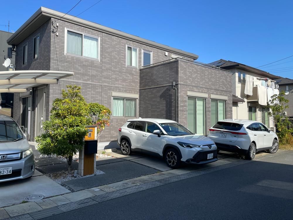 4LDK Used House in Midori Minami, Tsukuba City with Solar Power - Thumbnail 2